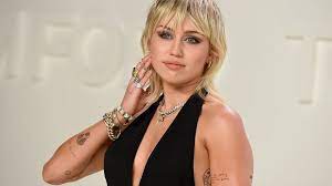 Miley Cyrus präsentiert neues 