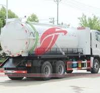 Buy ISUZU GIGA 6×4 12000 Liters Vacuum Sewage Truck For Sale ...