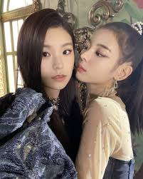 Lia is a south korean dancer and rapper. Itzy France Auf Twitter Itztagram 26 05 2020 Message De Lia Pour L Anniversaire De Yeji 1ere Photo Joyeux Anniversaire Yeji Itzy ìžˆì§€ Midzy ë¯¿ì§€ Lia ë¦¬ì•„ Yeji ì˜ˆì§€