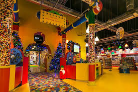 Legoland Discovery Centre Manchester Is A Land Scale Themed Attraction Because It Has Multiple Rooms All Around The Same Basic Th Legoland Discovery Fun Slide