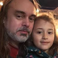 Ultrasonic cleaner for a lazy man's dishes