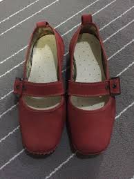 Głównym celem marki scholl jest dbanie o twoje stopy. Authentic Scholl Shoes Women S Fashion Shoes On Carousell