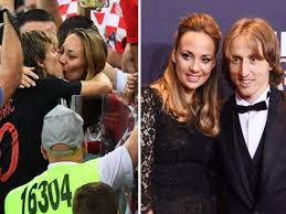 Luka modric 39 s lovely wife vanja bosnic 2019. Luka Modric Celebrates Victory Over England Who Was His Stunning Wife Cheering Him On Daily Star