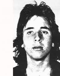 The cartel's key members were pablo escobar, carlos lehder, josé gonzalo rodríguez gacha, gustavo gaviria, jorge ochoa, and his brothers juan david and fabio Former Drug Lord Ochoa Seeks Early Release From Us Prison Abc News