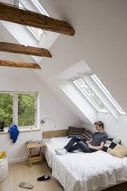 chambre d ado sous comble nos conseils d amenagement reve de combles deco chambre homme chambre ado amenagement chambre ado