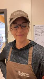 Anyone interested in a tour/tasting at the shop?#confectionswithconvictions 