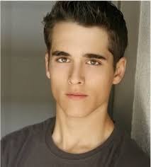 Pin By Michael Lee Dumas On Love Brown Hair Green Eyes Brown Hair Men Brown Hair
