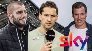 Kommentator, moderator, quatschkopp dazn.com moderator und kommentator alex schlüter ist das gesicht des streamingdienstes dazn in deutschland. Neue Sky Experten Mladen Petric Rene Adler Und Hannes Wolf Analysieren Bundesliga Und Premier League Sportbuzzer De
