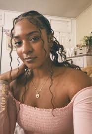 Miranda Robinson (@mirandaj._)