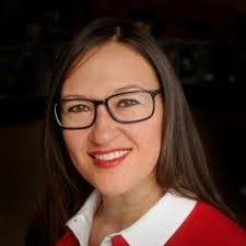 Denise Linville's Instagram, Twitter & Facebook