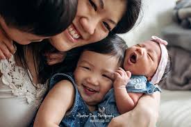 Newborn + Toronto Family Photographer