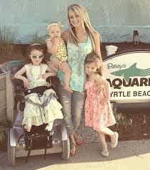 Kathi mahesh posed some questions to poonam kaur and asked her to come up with the answers. Is Teen Mom 2 Star Leah Messer Still Dating Tr Dues Ibtimes India