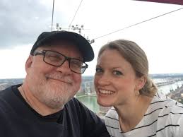 Jennifer (@jennifer_dart)