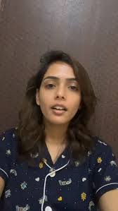 Epdi career gaali nu solringa enaku puriyala apdi enna pannitanga, oru task  pannanga because of Sandra oda drama they got red card ?? Just stop this.