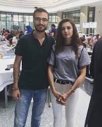 Burcu özberk türk dizi, reklam ve sinema oyuncusudur. Burcu Ozberk News On Twitter Burcu Ozberk Hayranlariyla Birlikte Yeni Burcu Ozberk With Her Fans New