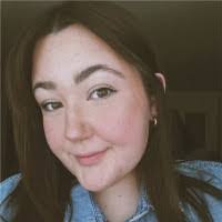 Hannah Whitcomb's Instagram, Twitter & Facebook