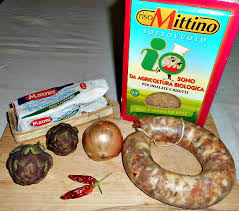 Prendere la salsiccia, togliere la pelle e spezzettarla (meglio se in pezzi non troppo piccoli). Risotto Carciofi Salsiccia E Taleggio Megliounuovooggi
