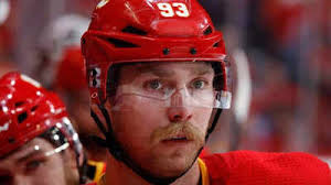 Incredibly risky”: Panthers called out for $64 million mistake as Sam  Bennett deal slammed as reckless overpay