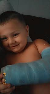 Ginger Perry (@gingerperry0717)