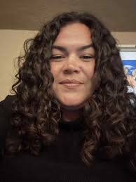 So cutesy 🤎🥰 My soft neutral glams are popular demand because they offer  a versatile and natural-looking makeup look that enhances features without  being too dramatic or overdone. This also makes my