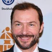 Adam alsing was a swedish television and radio presenter. Par Lernstrom Swedish Broadcaster 1980 Biography Facts Career Wiki Life