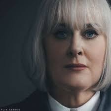 Lisa Corkill's Instagram, Twitter & Facebook