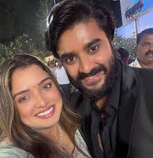 Aamrapali Dubey official