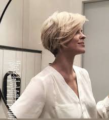Ces 30 coiffures sont les plus chaudes pour. 39 Coupe Courte Femme 50 Ans Inspiration Sublimes Coiffures Courtes Pour Les Femmes De 50 Ans Et Plus Hair Madame Decouvrez Et Partagez Les Tendances Coiffures De La Saison