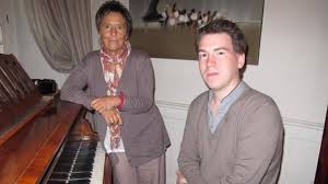 Nom maria joão pires nationalité dates 23/07/1944 (76ans). Transmettre Le Flambeau