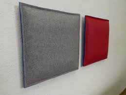 Sitzkissen Bodenkissen Wandkissen In Filz Filz U Leder Filz Kombination Ein Designerstuck Von Wintergerst Interieur B Kissen Sitzbank Kissen Filz Kissen