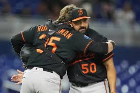 Rutschman's go-ahead, pinch-hit single in ninth helps lift Orioles past Marlins 9-7