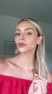 Destiny Thompson's Instagram, Twitter & Facebook