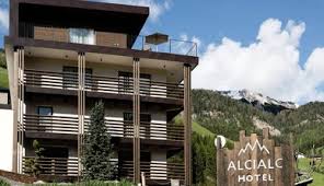 Maybe you would like to learn more about one of these? Alta Badia Hotels Ferienwohnungen Und Weitere Unterkunfte Sudtirol