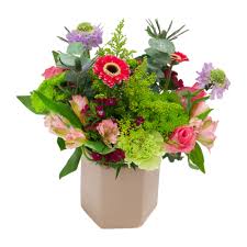 Map of dillons pharmacy in manhattan, kansas. Floral Arrangements In Floral Department Dillons Food Stores