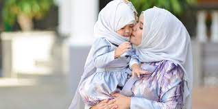 Anda bisa mengawalinya dengan memberi nama bayi dari alquran, agar. 15 Nama Bayi Perempuan Islami Penuh Makna Yang Ada Di Alquran Dream Co Id