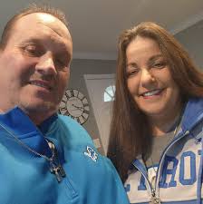 What companies can replace or build cement steps