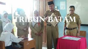 We did not find results for: Hari Pertama Un Smp Wawako Tanjungpinang Buka Sampul Soal Ujian Di Smpn 7 Tribun Batam