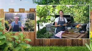 I refuse to believe that it's august and that means backyard bbq's are a weekly occurrence and an excuse to invite all your friends. Chefs Share Ribeye And Pork Chop Recipes For The Ultimate Backyard Cookout Video Abc News