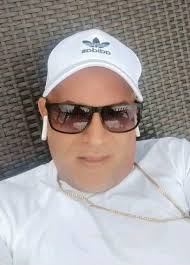 Quien no se divierte trabajando, tendrá que trabajar mucho para divertirse.  😄 Encuentra la pasión en lo que haces y verás cómo cada día se convierte  en una nueva oportunidad para disfrutar.