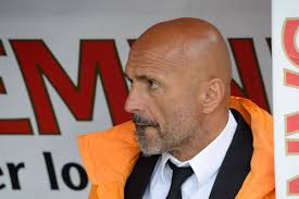 First of all hello to you all, been here for a while now but dont think ive given a proper introduction before, although i dont like to write too much so ill get right into the topic im a huge football and inter milan fan playing fm/early cms fan for around 15 years now. Spalletti Holds First Press Conference As Inter Coach Serpents Of Madonnina