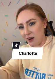 Yall are SAVAGE 😂 should we tell her shes a cookie-nomenon? #greenscreen  #agegap #agegapsiblings #sisters #littlesister #bakery #cookies