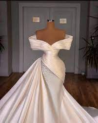 Book With Brook On Twitter In 2021 Fancy Wedding Dresses Ball Gowns Wedding Ellegant Dresses