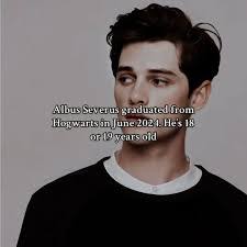 Robin Cupp's Instagram, Twitter & Facebook