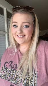 Alyssa Reich's Instagram, Twitter & Facebook