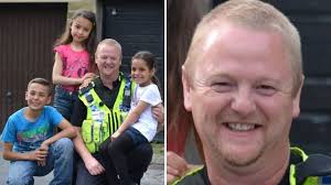 Hero policeman ran into burning building three times to save a family