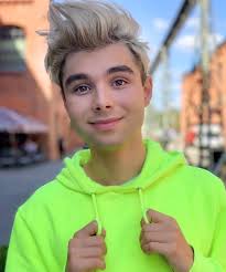 Ask anything you want to learn about adam kajumi by getting answers on askfm. Adam Kajumi Vydal Novou Pisen Hvezda Tiktoku V Ni Poodhaluje Sve Soukromi