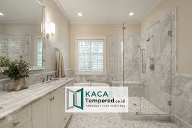 Belanja di indotrading secara b2b dengan mudah. Kaca Shower Pintu Kamar Mandi 1 Serang Kacatempered Co Id Pabrikasi Kaca Tempered Lembaran Harga Murah