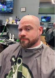 Fidel's Expert Barber Skills at Diversified Cuts