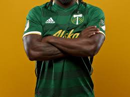 כשיהיו ציוצים, הם יופיעו כאן. Portland Timbers Finally Sign Yimmi Chara Stumptown Footy