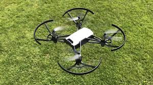 The image quality is poor, but this is due to the light. Ryze Tello Drone Review Camera Jabber